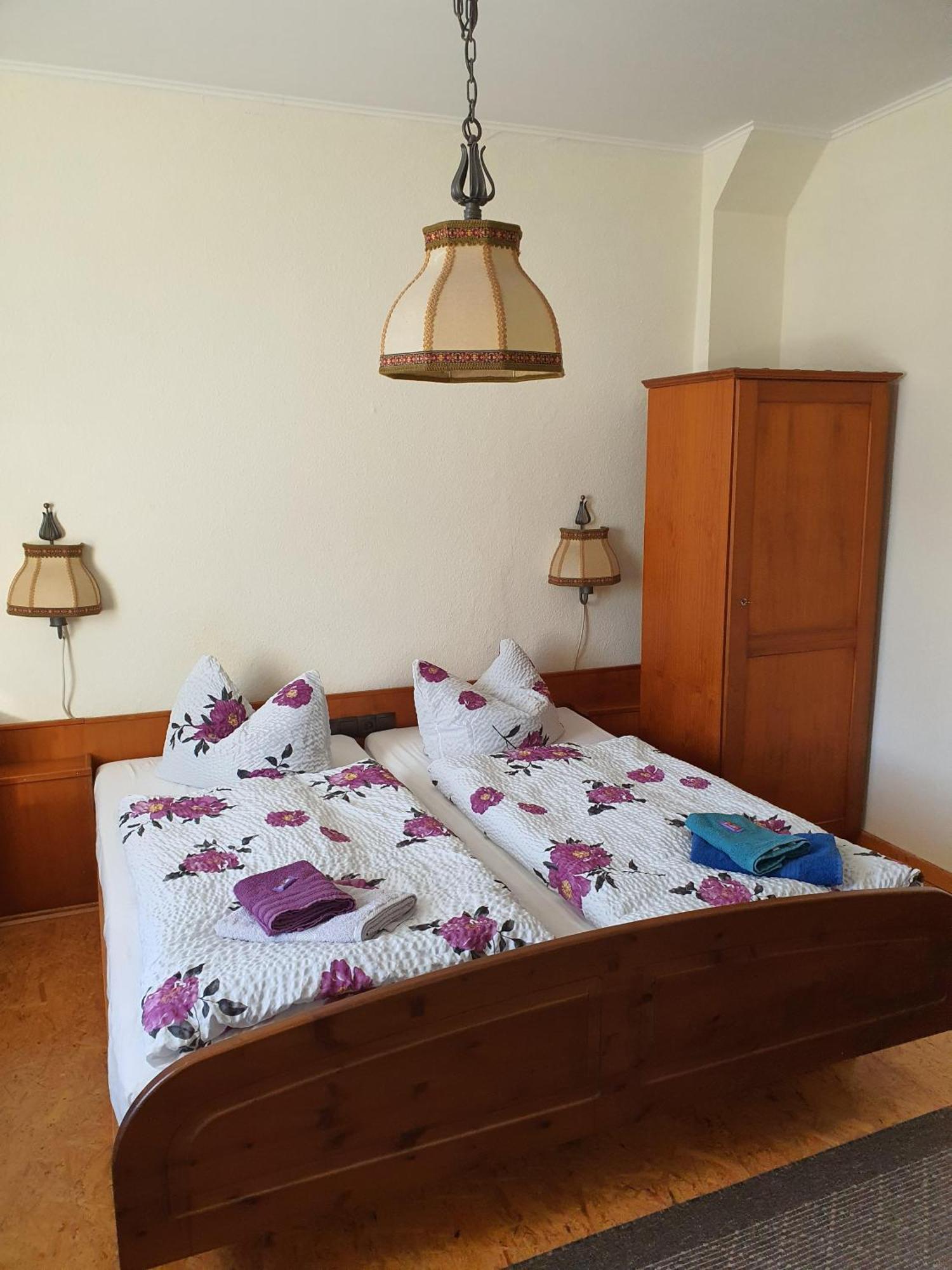 Gasthof Alte Fischerhuette Altfriesack Ruang foto